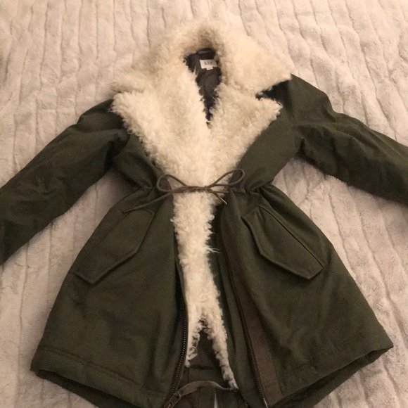 KHAKI WOOL COLLAR COAT - Picture 4 of 11